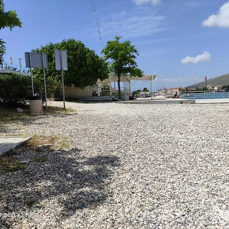 Ella Apartament Trogir