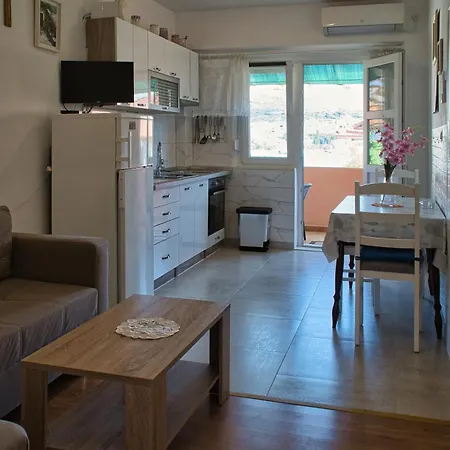 Ella Apartament Trogir