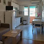 Ella Apartman Trogir